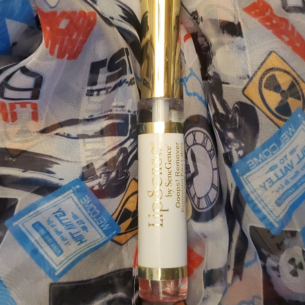 LipSense by SeneGence Ooops! Remover